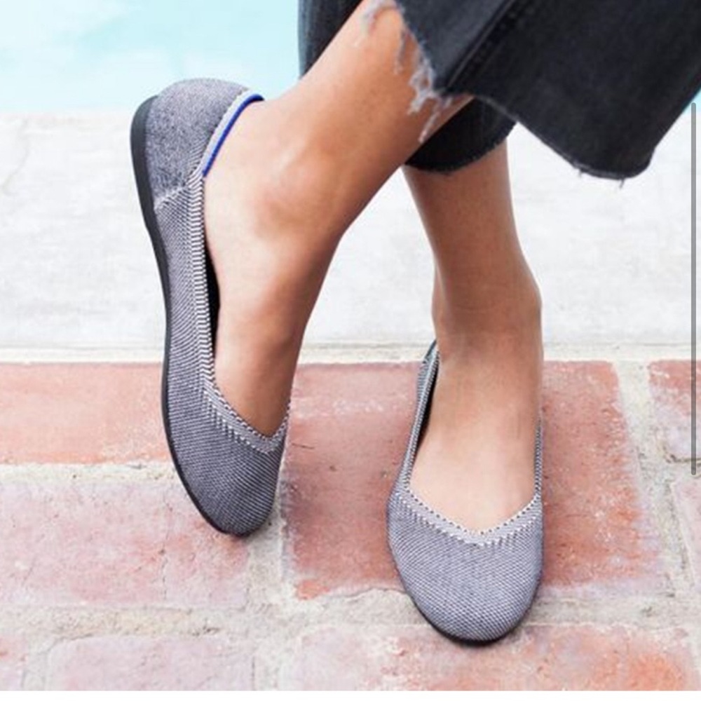Rothy’s Birdseye Round Grey Retired Color Knit Washable ballet flats, Size 8 - Picture 2 of 10